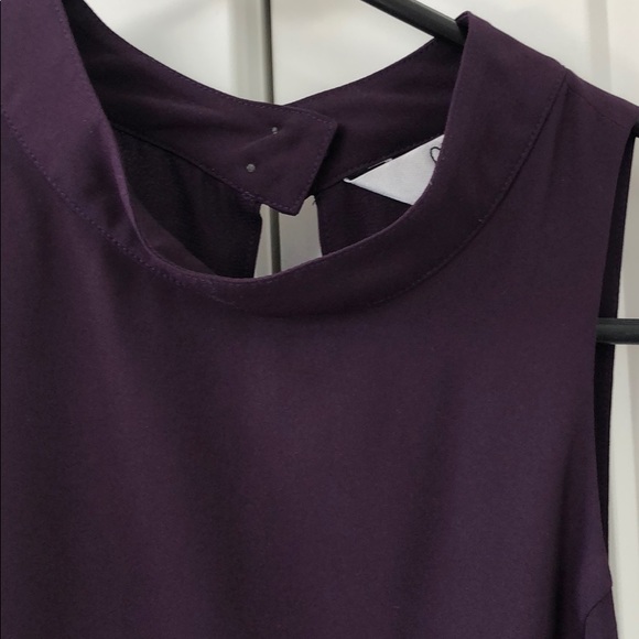 Sleeveless layered purple top - Picture 4 of 5